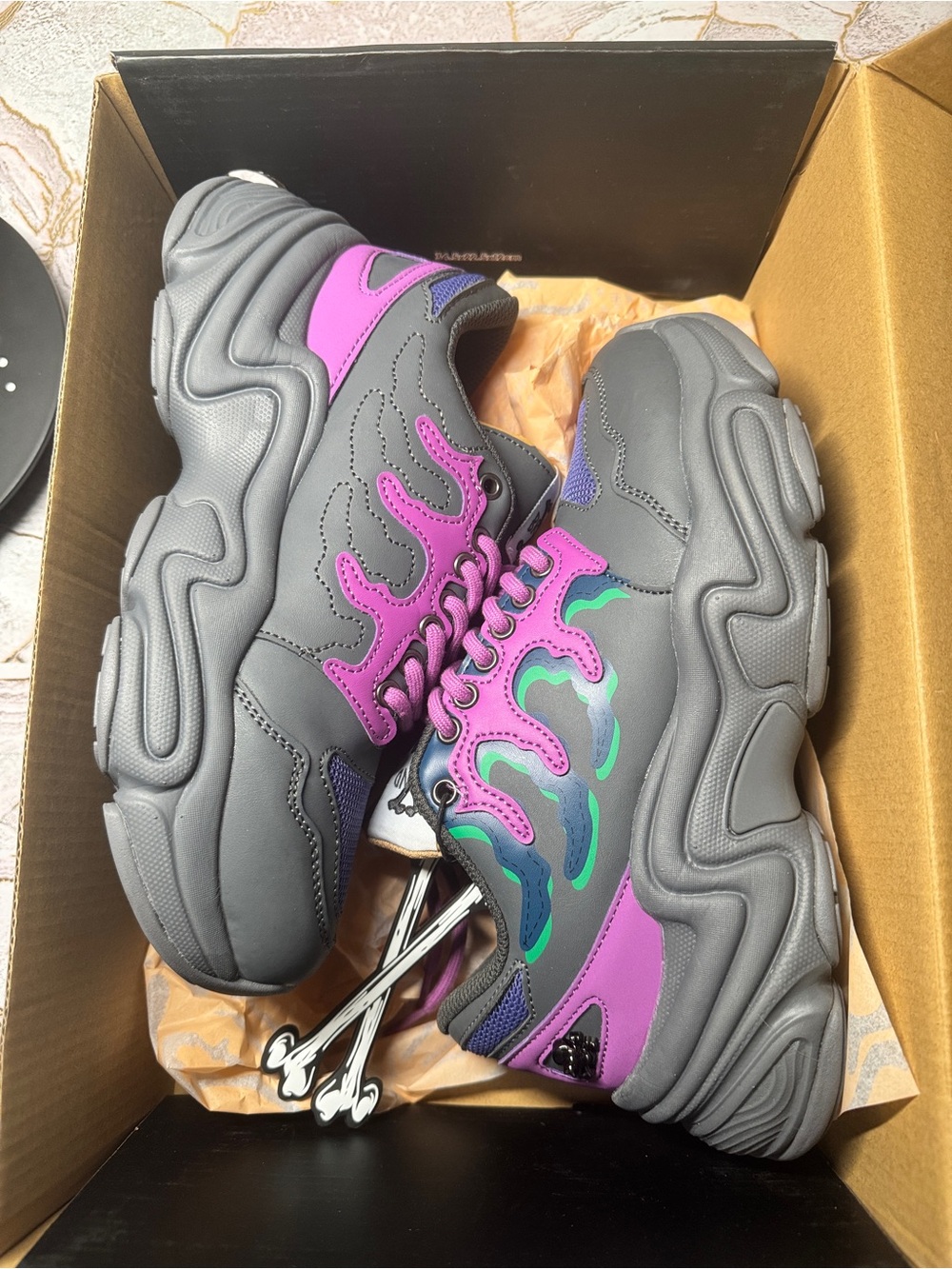 Kids Grey Sneakers with Purple & Teal Accents - Fashion Athletic Shoes